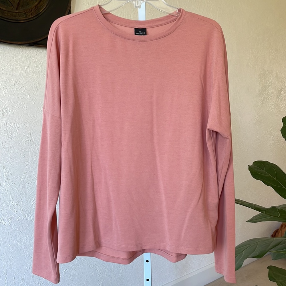 NWOT Rei cooperative dusty pink lyocell blend top